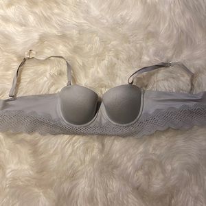 HOST PICK Aerie Bra Size 32B Gray Wide Band Lace Trim Removable Straps Strapless
